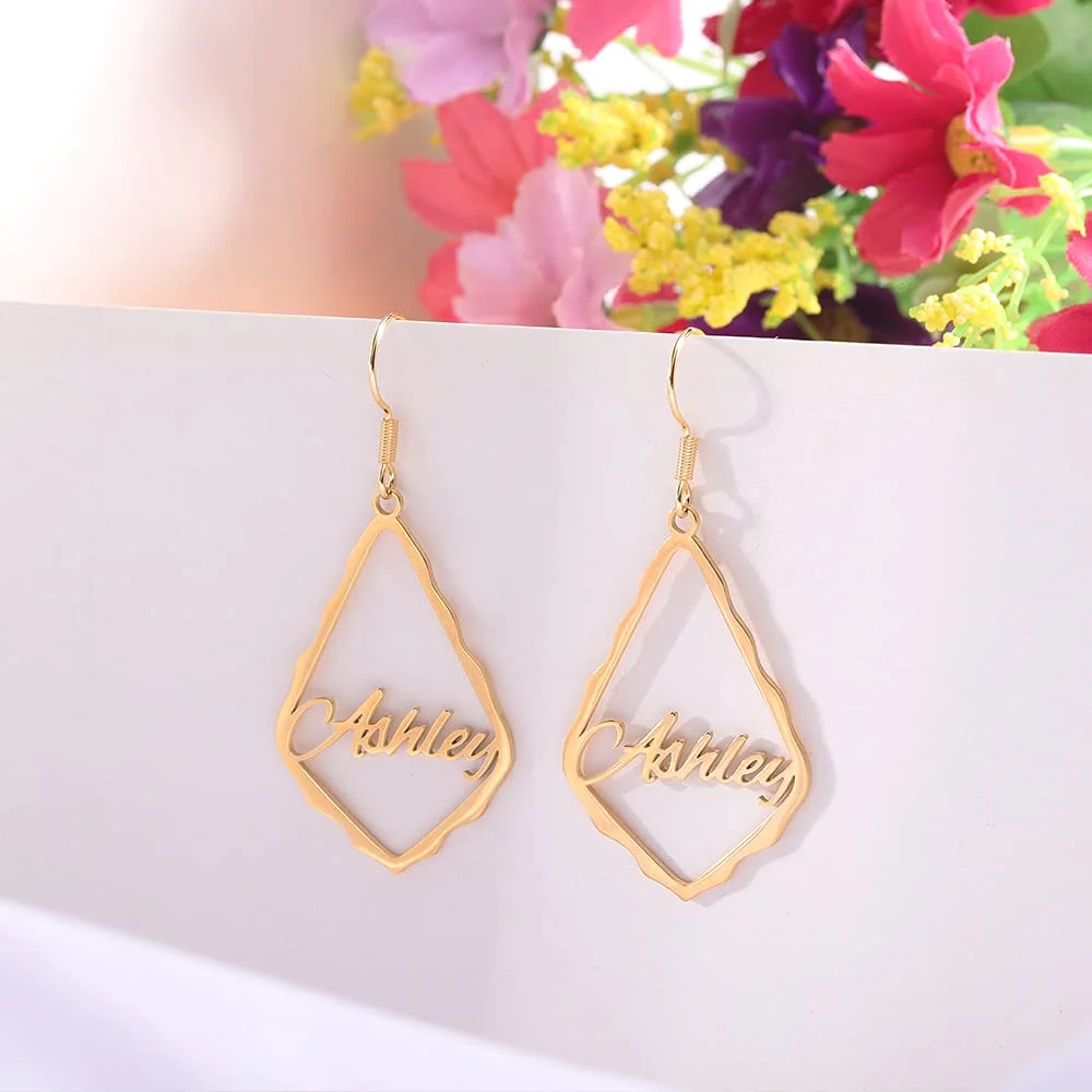 Yofair Gold plated name hoop earrings, view 3