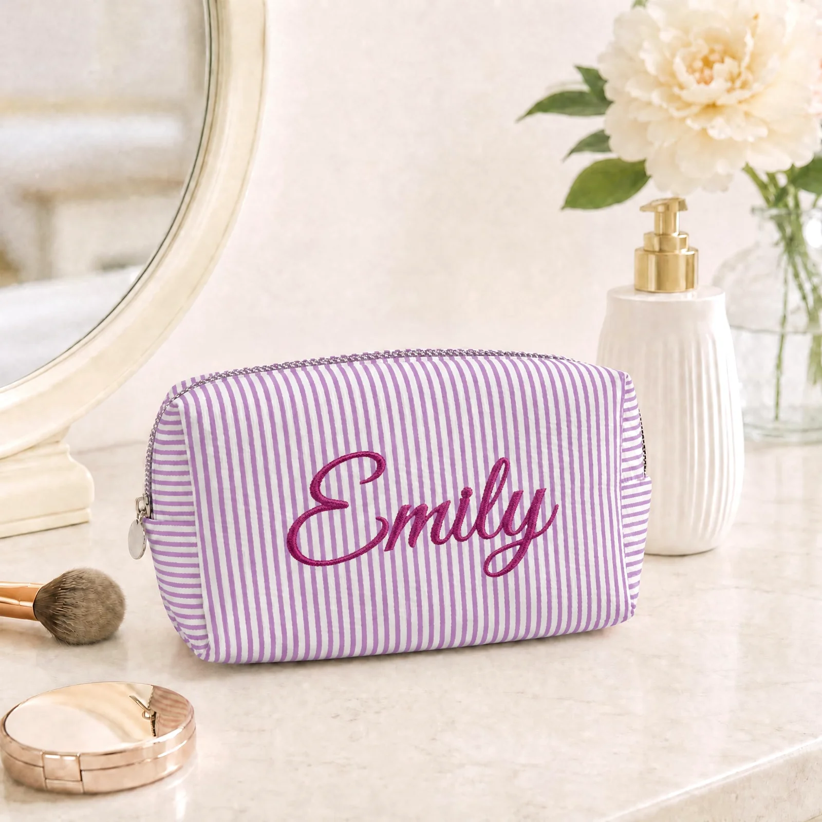 Yofair Cotton makeup bag with a name for bridesmaids, view 3