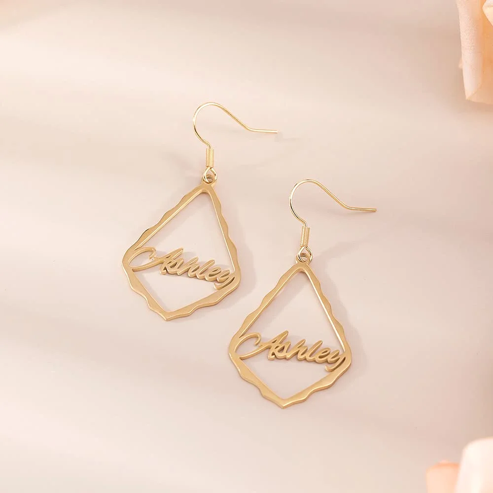 Yofair Gold plated name hoop earrings, view 4